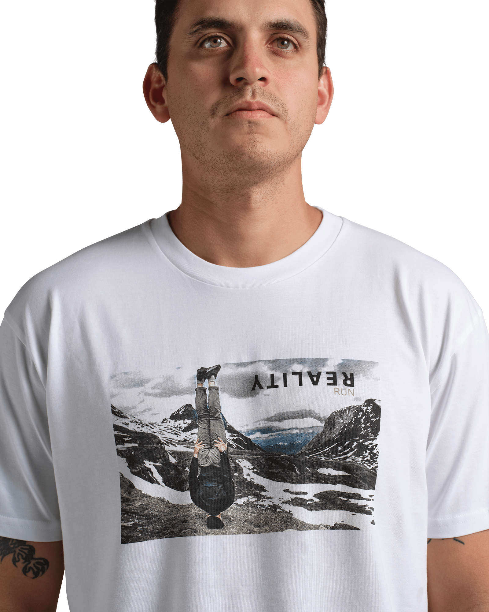 reality run perspective tee white rr 01 0015 detail 06