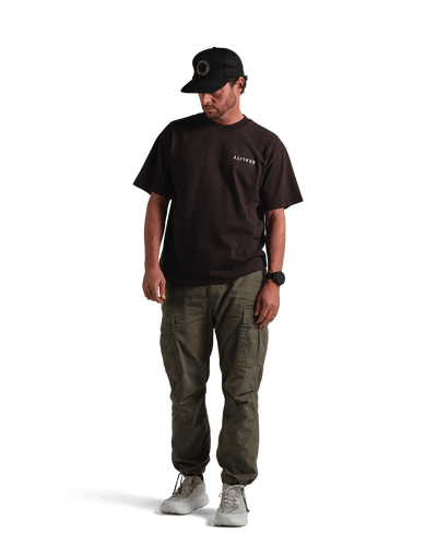 reality run logo puff tee washed black rr 01 0006 onmodel 03
