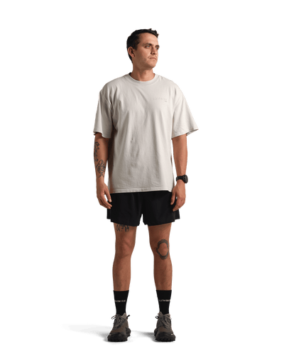 reality run logo puff tee washed bone rr 01 0004 onmodel 03