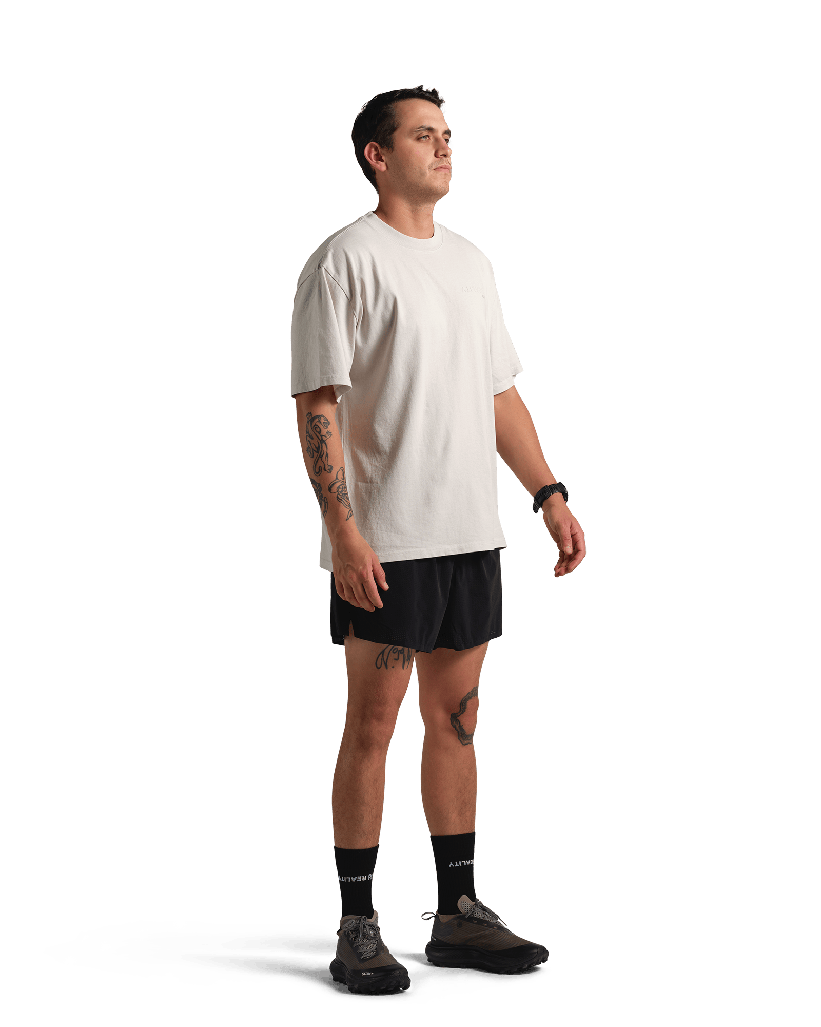 reality run logo puff tee washed bone rr 01 0004 onmodel 04