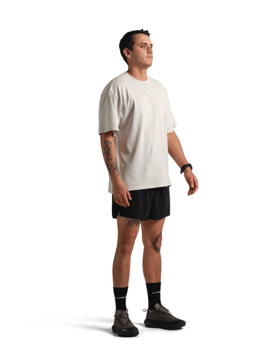 reality run logo puff tee washed bone rr 01 0004 onmodel 04