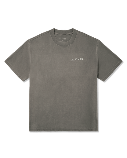 reality run logo puff tee washed grey rr 01 0005 flatlay 01