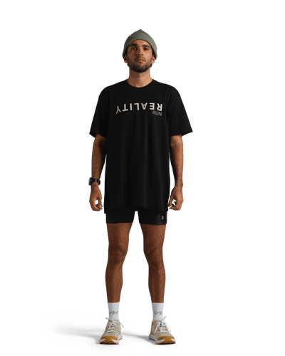 reality run logo tee black rr 01 0001 onmodel 03
