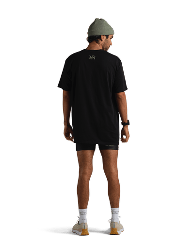 reality run logo tee black rr 01 0001 onmodel 05
