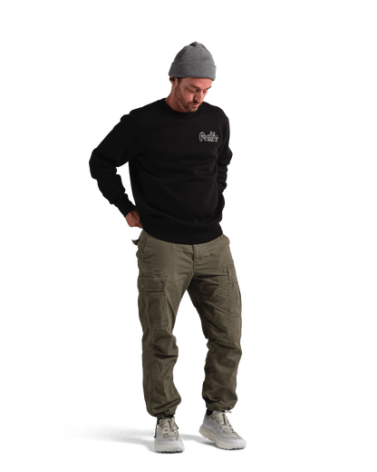 reality run signature fleece crew black rr 22 0001 onmodel 04